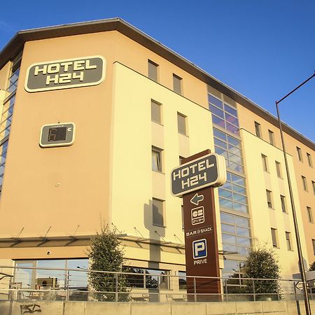 H24 Hotel Le Mans Exteriör bild